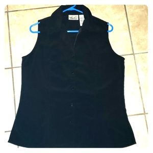 ⚘ 2 for $12 ⚘Black Sleeveless Button-down Shirt